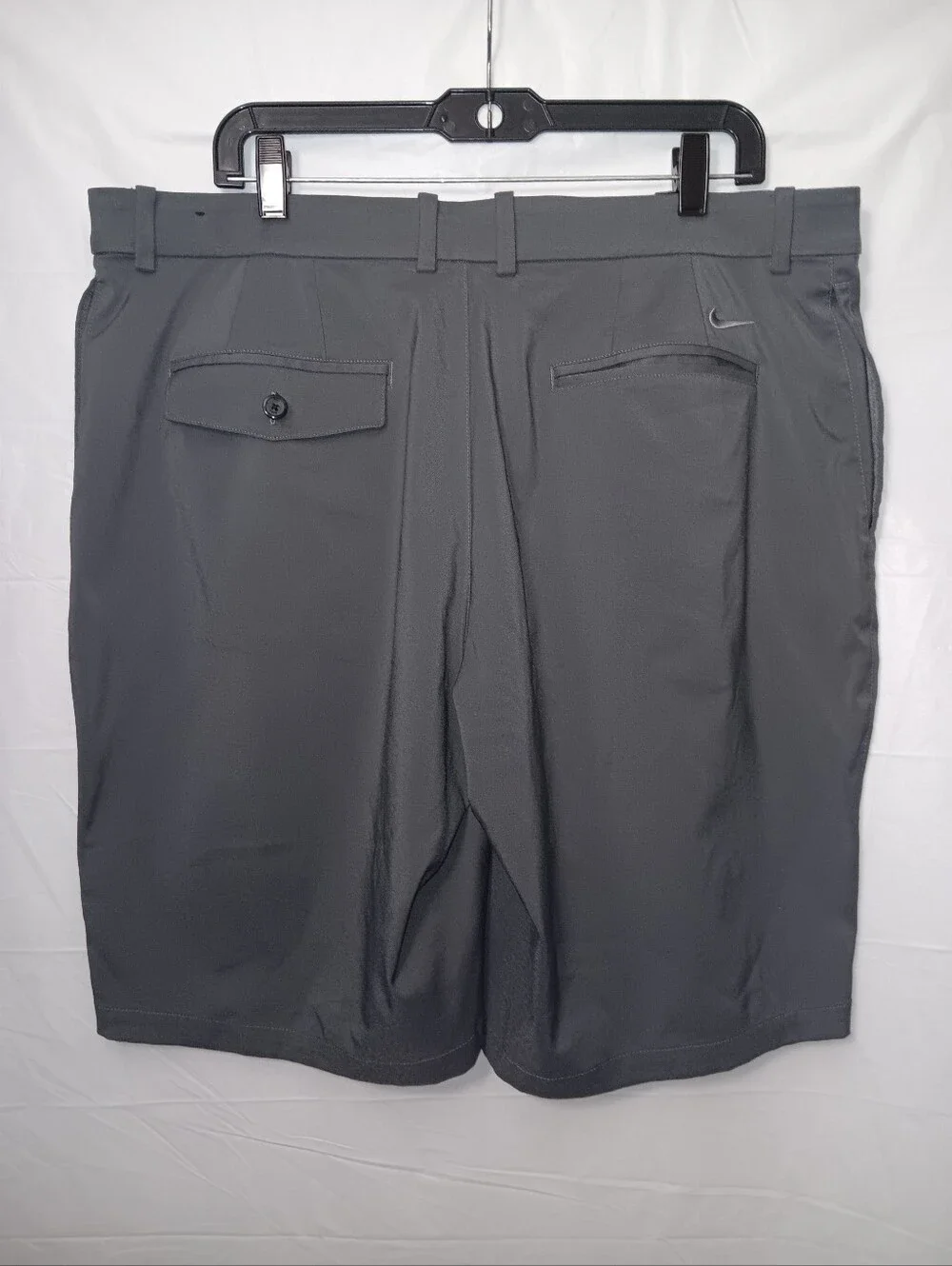 NIKE PERFORMANCE FLAT FRONT  CHINO GOLF SHORTS